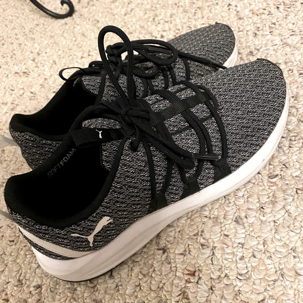 Puma Cloud Foam Sneakers